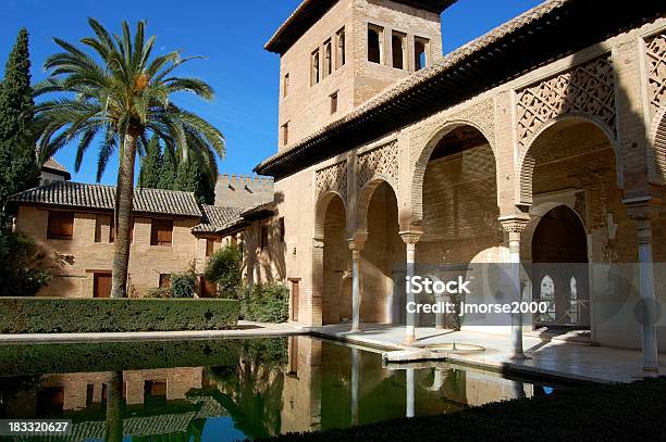 Alhambra Stockfoto und mehr Bilder von Gartenanlage - Gartenanlage, Alhambra - Granada, Granada - Spanien