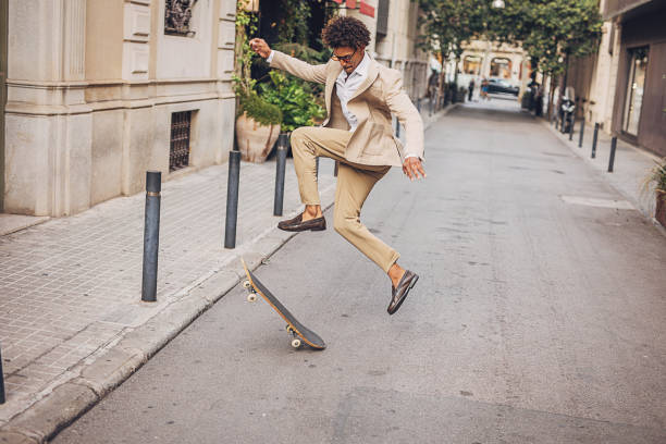 istock Elegant male skater doing a trick 1833209517