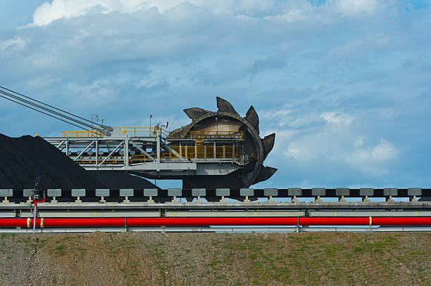 Coal Stacker Reclaimer on loading site in hunter oal reclaimer on mine and loading site in the Hunter region New South walesCheck out more mining related photos Reclaimer stock pictures, royalty-free photos & images