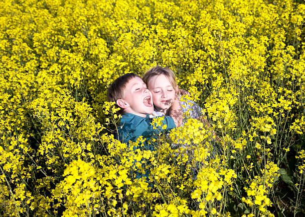 istock Country Kids 183323419