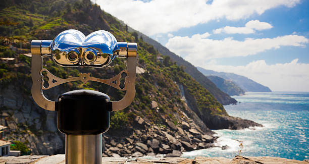 istock Cinque Terre Seascape Binocular Nobody 183325191