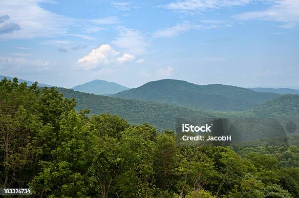 Foto de Montanhas Blue Ridge e mais fotos de stock de Virgínia - Estado dos EUA - Virgínia - Estado dos EUA, Blue Ridge Parkway, Cordilheira