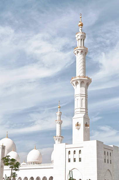 istock Sheikh Zayed Grand Mosque - Abu Dhabi, UAE 183327645