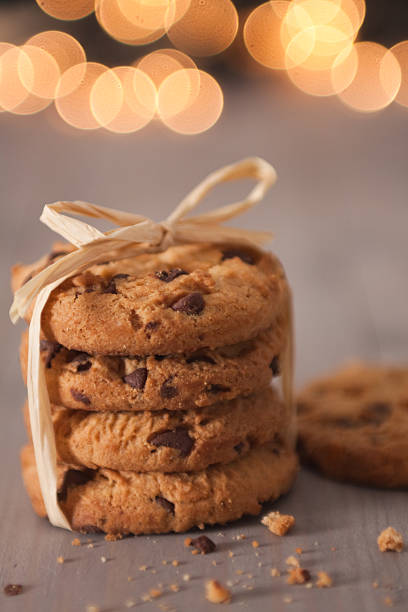 istock Cookies and Crumbs 183329831