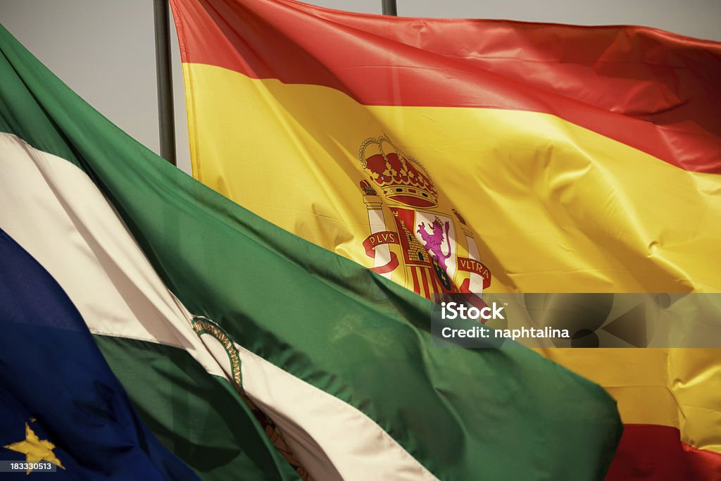 Bandeira da Espanha e Granada - Foto de stock de Alhambra - Granada royalty-free