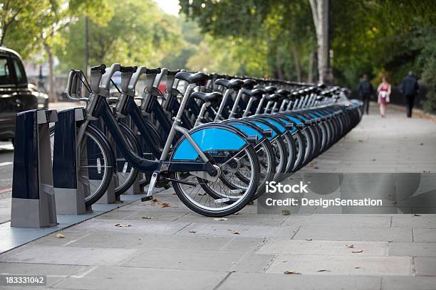 런던 자전거 대여 구성표 도킹 스테이션 Xxxl Santander Cycles에 대한 스톡 사진 및 기타 이미지 - Santander Cycles, 두발자전거, 런던-잉글랜드