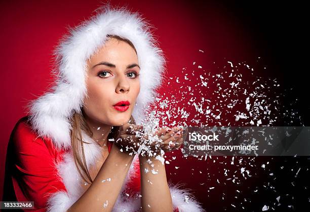 Foto de Fumaça De Neve e mais fotos de stock de Natal - Natal, Sonhador, Mamãe Noel