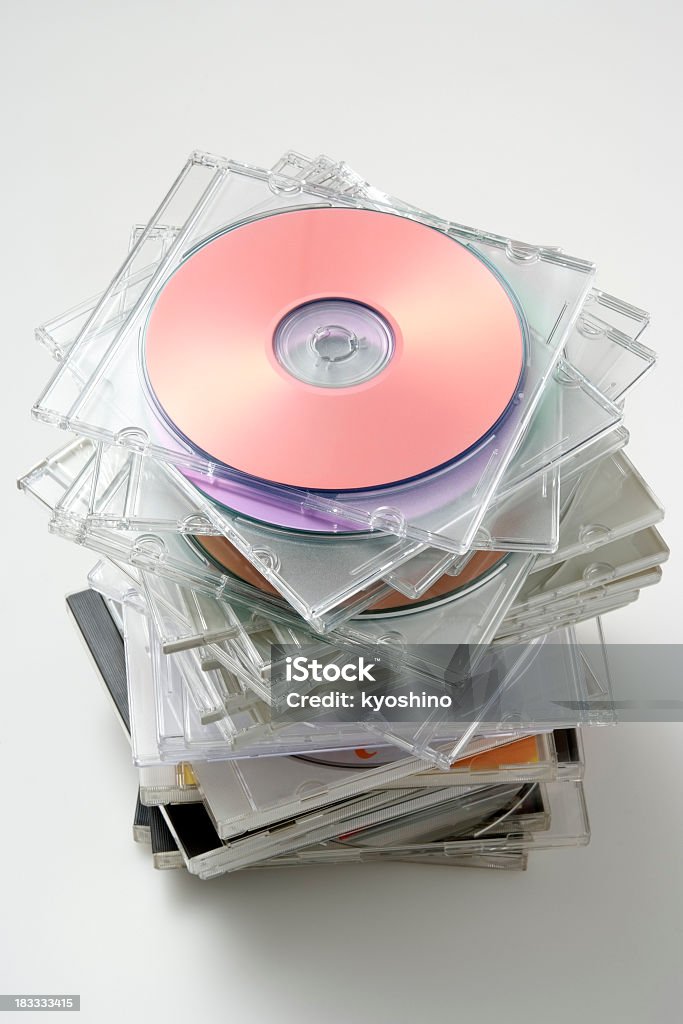 絶縁ショットのスタック式ディスクケースに白背景 - コンパクトディスクのロイヤリティフリーストックフォト