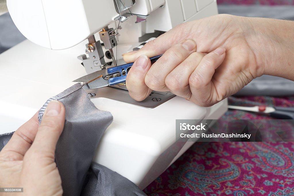 Näher Schneiden Tuch. - Lizenzfrei Arbeiten Stock-Foto