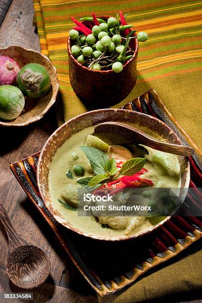 Thai Green Curry Z Kurczaka - zdjęcia stockowe i więcej obrazów Tajlandia - Tajlandia, Tajowie, Kultura tajska