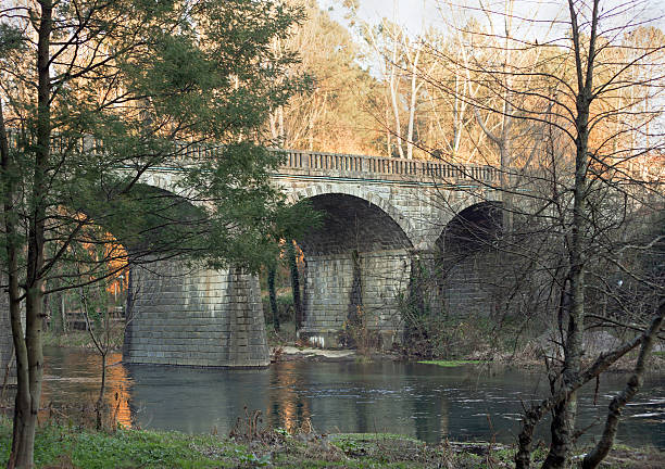 istock Scenic Roman Bridge over a river 183335372