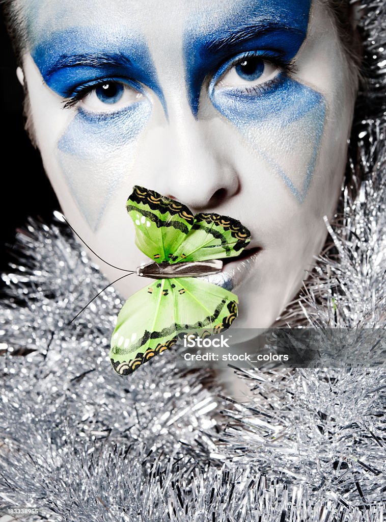  Azul Maquillaje Y Mariposa Foto de stock y más banco de imágenes de   a   años