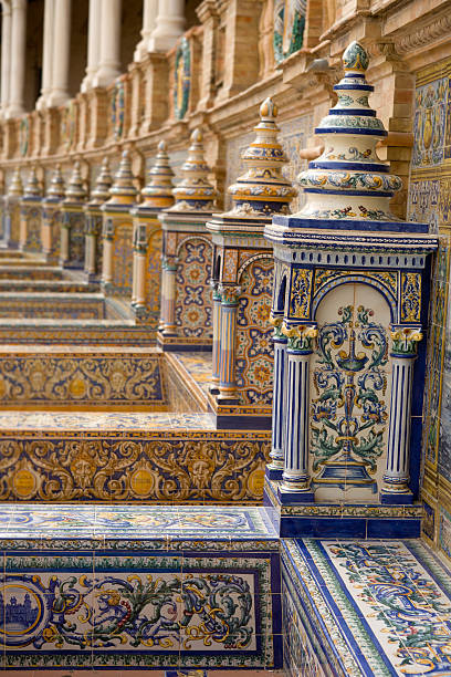 dekorationen auf der plaza de espana - seville sevilla fountain palacio espanol stock-fotos und bilder