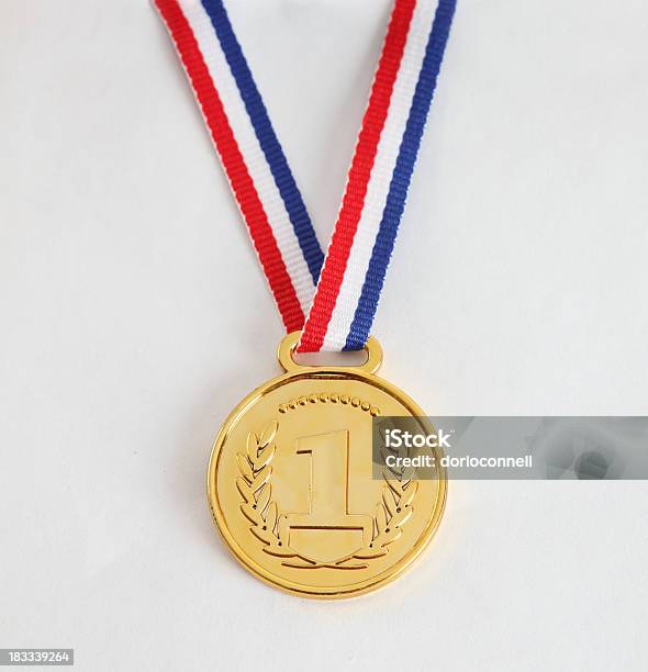번호 1 메달에 대한 스톡 사진 및 기타 이미지 - 메달, 금메달, 리본상