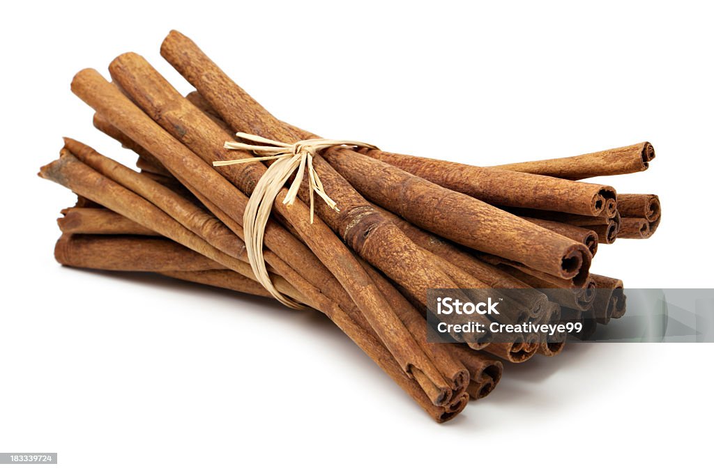 Cinnamon barras de racimo - Foto de stock de Canela - Especia libre de derechos