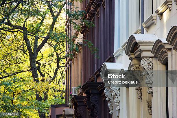 Belebten New York Stockfoto und mehr Bilder von Reihenhaus - Reihenhaus, Sandsteinziegel, Brooklyn - New York