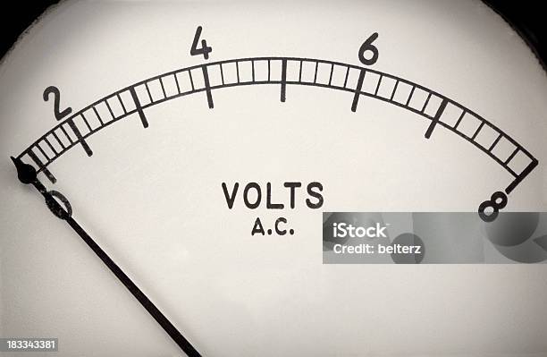 Photo libre de droit de Voltage Carrés banque d'images et plus d'images libres de droit de Cadran - Cadran, Chiffre 0, Compteur