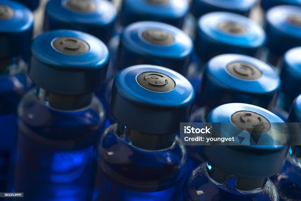 바이알 블루 약물 또는 백신 - 로열티 프리 0명 스톡 사진