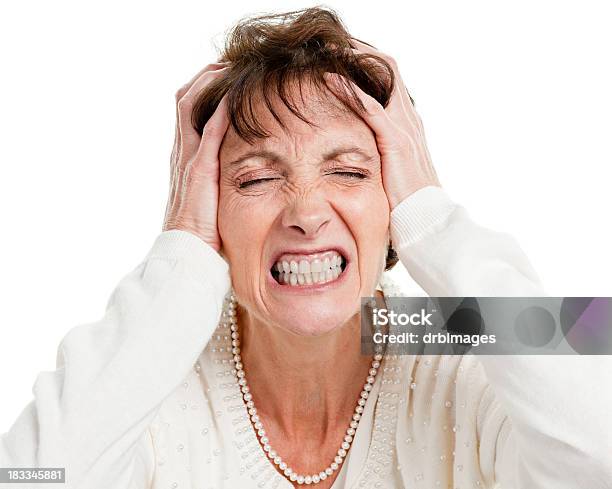 Wütend Ältere Frau Stockfoto und mehr Bilder von Frauen - Frauen, Zähne zusammenbeißen, Eine Frau allein