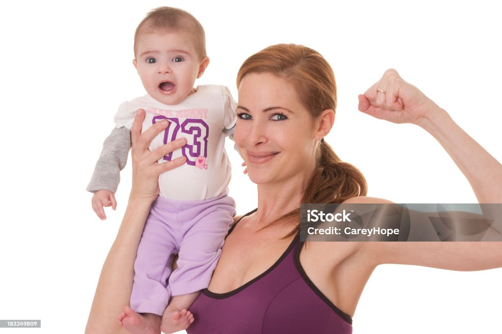 fit mommy con bebé - Foto de stock de Fondo blanco libre de derechos