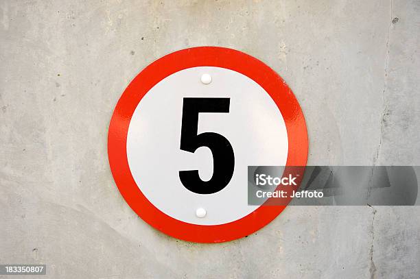 Five Miles An Hour Road Sign Stock Photo - Download Image Now - Number 5, Speed Limit Sign, Circle
