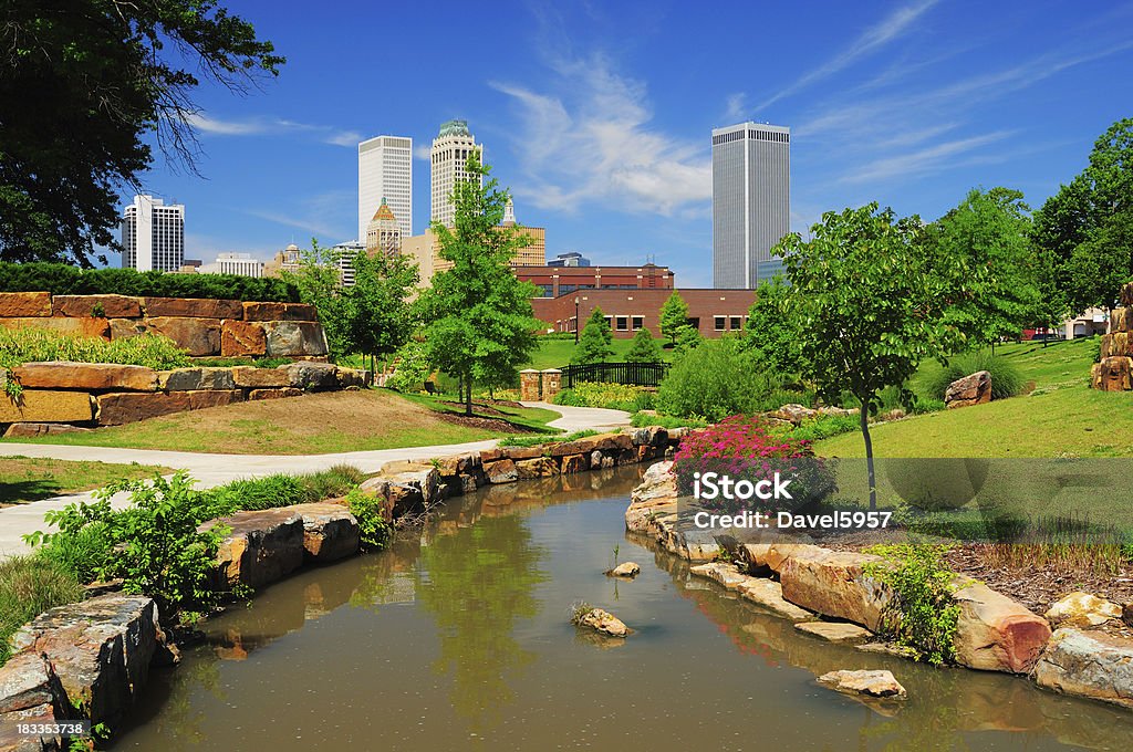 Tulsa na panoramę miasta lub park - Zbiór zdjęć royalty-free (Tulsa)