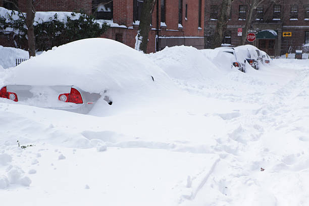 istock Winter Snow Storm Scene Brooklyn New York 183356956