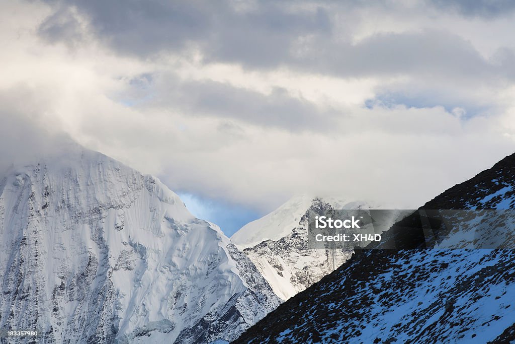 Monte Gongga - Foto de stock de Aire libre libre de derechos