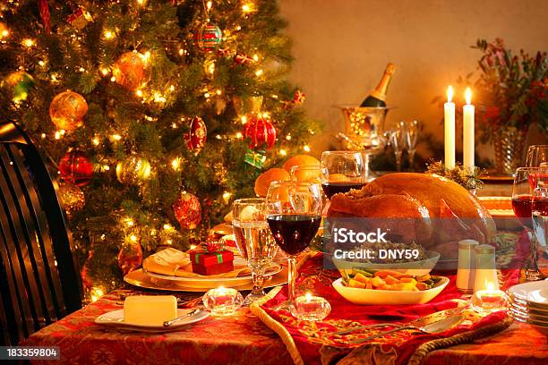 クリスマスディナー - クリスマスのストックフォトや画像を多数ご用意 - クリスマス, 夕食, ダイニングテーブル