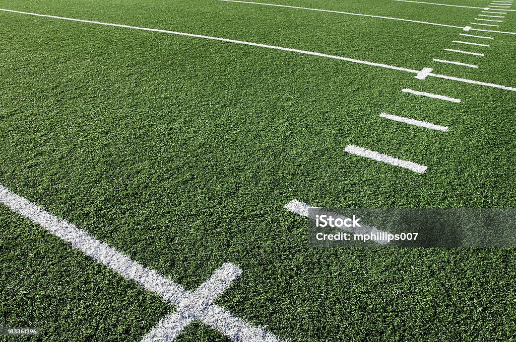 Campo de fútbol americano - Foto de stock de Campo de fútbol americano libre de derechos