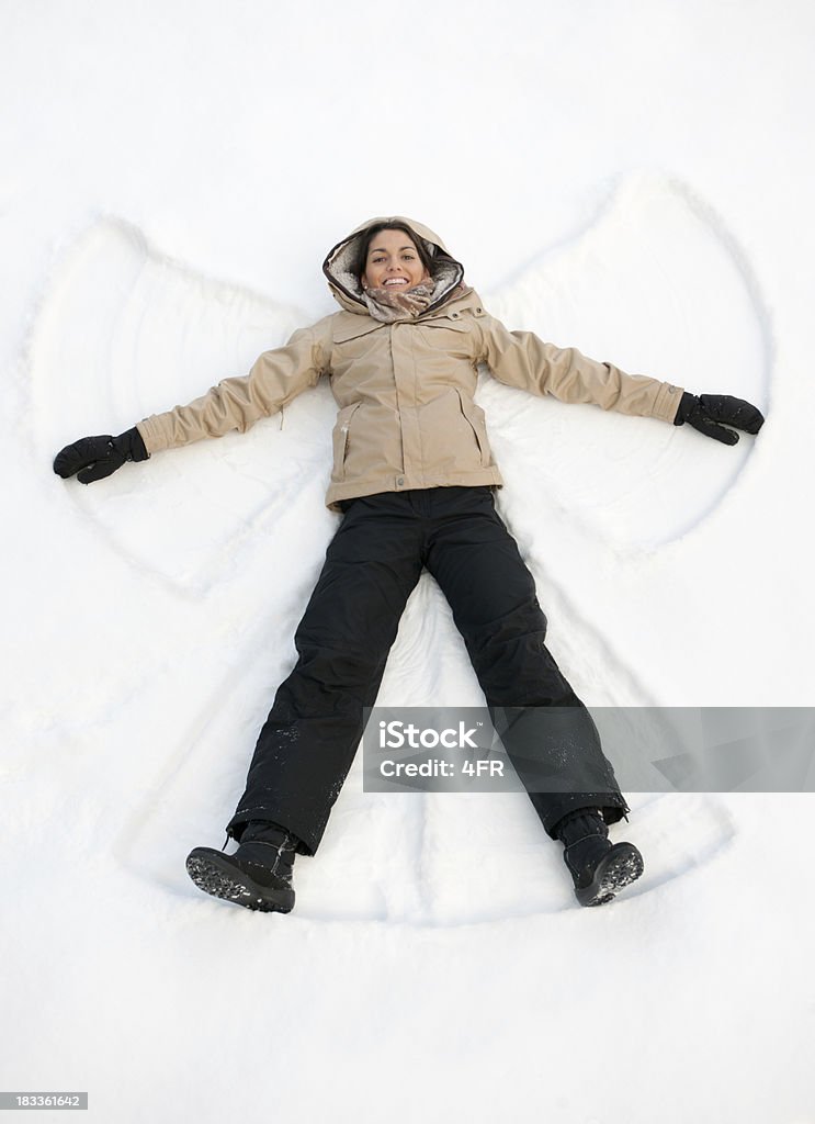 Идеальный Снежный ангел (XXXL - Стоковые фото Снежный ангел роялти-фри