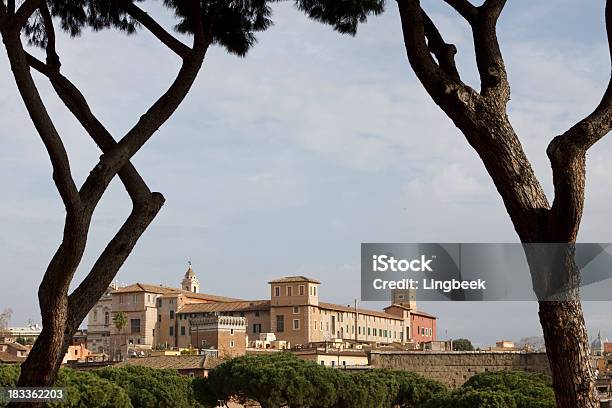 Antigua Roma Italia Foto de stock y más banco de imágenes de Aire libre - Aire libre, Antiguo, Arco - Característica arquitectónica