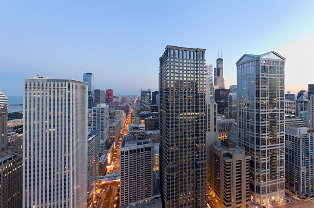 istock Aerial View of the Chicago Loop at Dusk (XXXL) 183363711