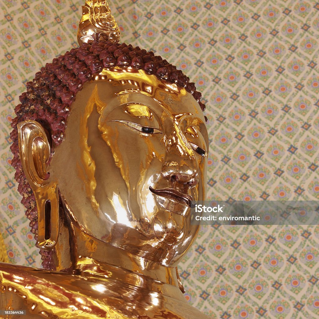 Stałe Złoty Budda w Wat Traimit, Bangkok, Tajlandia. - Zbiór zdjęć royalty-free (Antyczny)