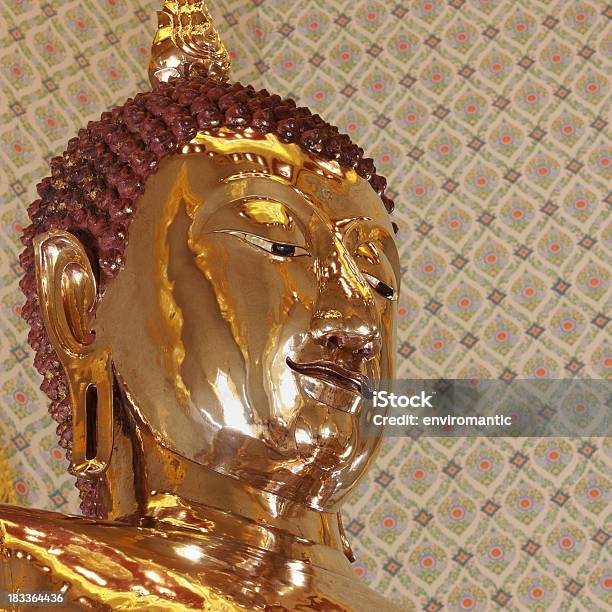 Stałe Złoty Budda W Wat Traimit Bangkok Tajlandia - zdjęcia stockowe i więcej obrazów Antyczny