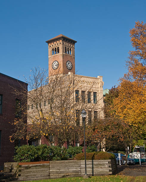 istock Old Tacoma City Hall in the Fall 183364720