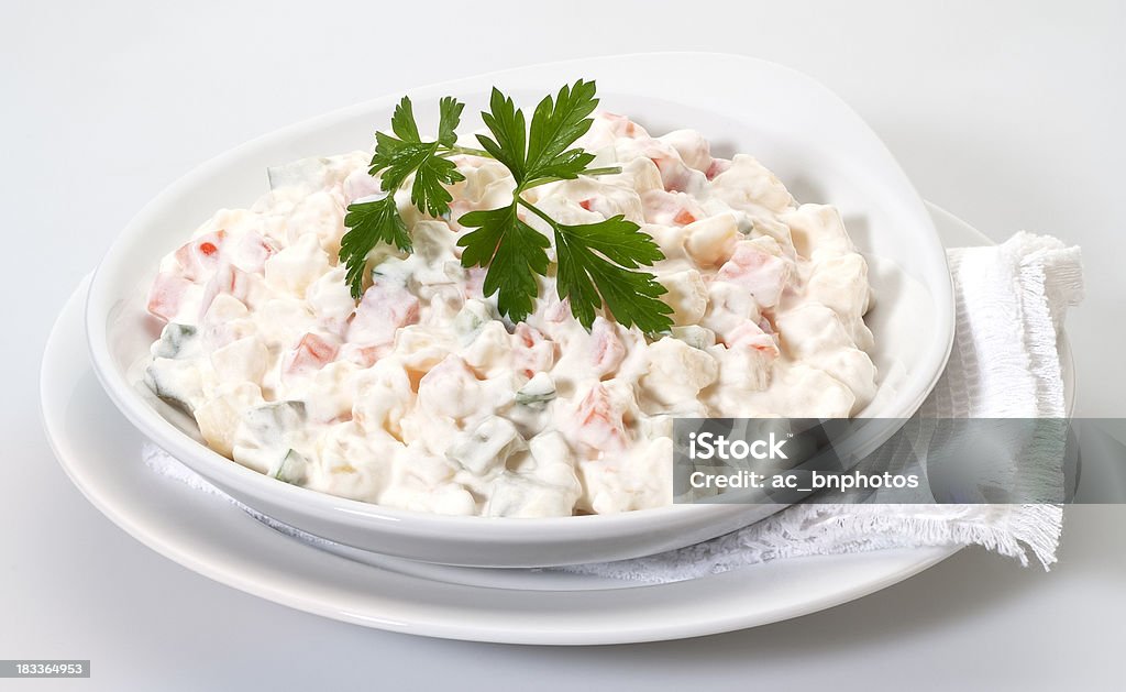 Ruso ensalada de vegetales - Foto de stock de Alimento libre de derechos