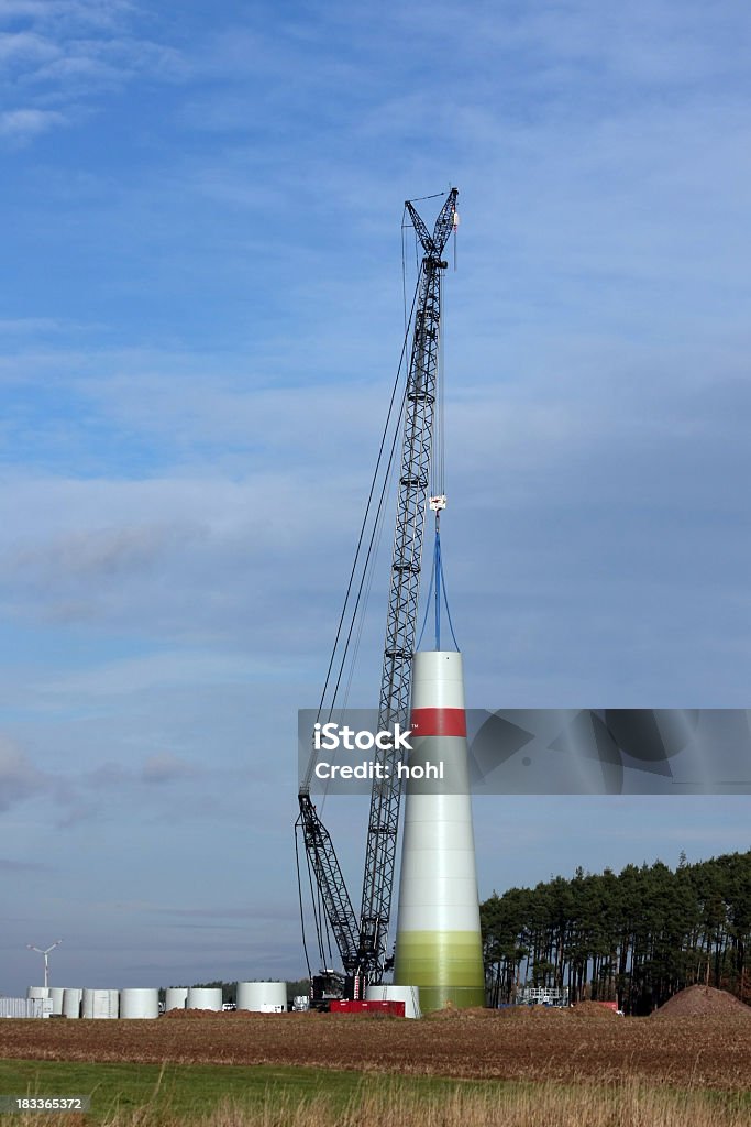 Éolienne en cours de construction - Photo de Corde métallique libre de droits