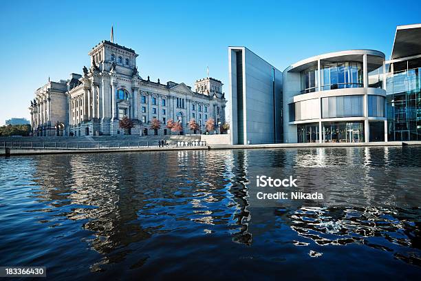 Palazzo Del Reichstag Berlino - Fotografie stock e altre immagini di Berlino - Germania - Berlino - Germania, Germania, Politica