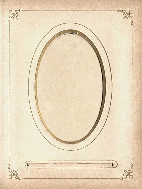 ornement cadre photo vintage de l'époque victorienne - picture frame frame ellipse photograph photos et images de collection