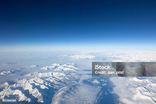 Dużej Wysokości Góry - zdjęcia stockowe i więcej obrazów Alberta - Alberta, Dzień, Fotografika