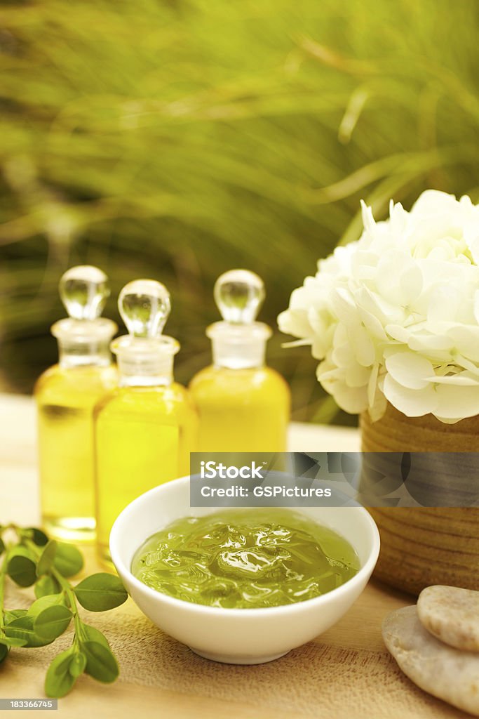 Algas producto Facial en el spa de - Foto de stock de Aceite de aromaterapia libre de derechos