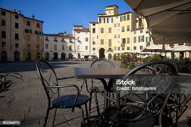 Foto de Panoramic Praça e mais fotos de stock de Anfiteatro - Anfiteatro, Antigo, Arcaico