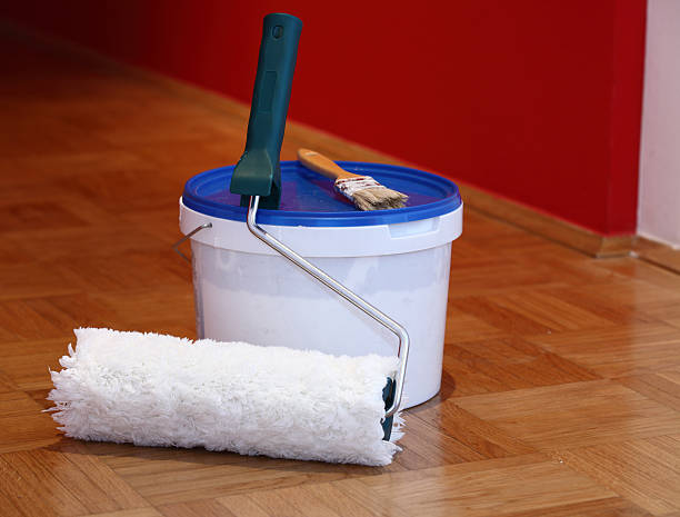 istock Wall painting equipment 183370358