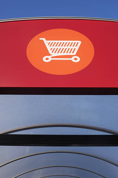 istock Supermarket Sign 183371082