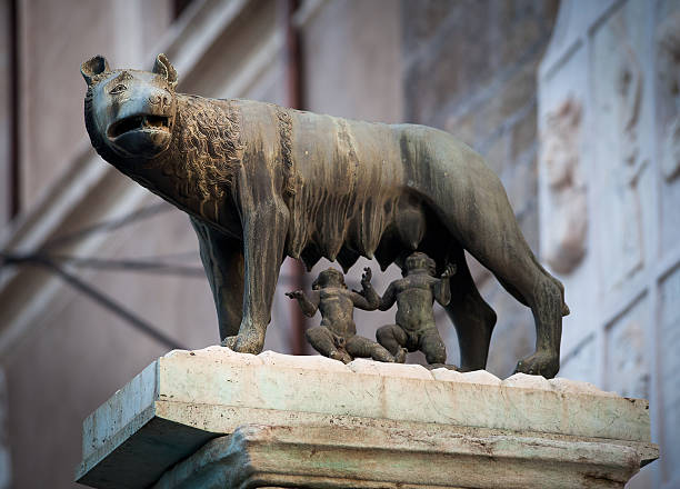 istock Roman She-Wolf with Romulus and Remus 183371708