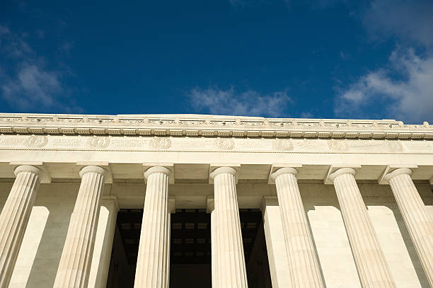 istock Lincoln memorial in Washington DC 183373398