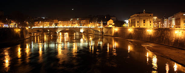 istock tiber river, rome, italy 183374175