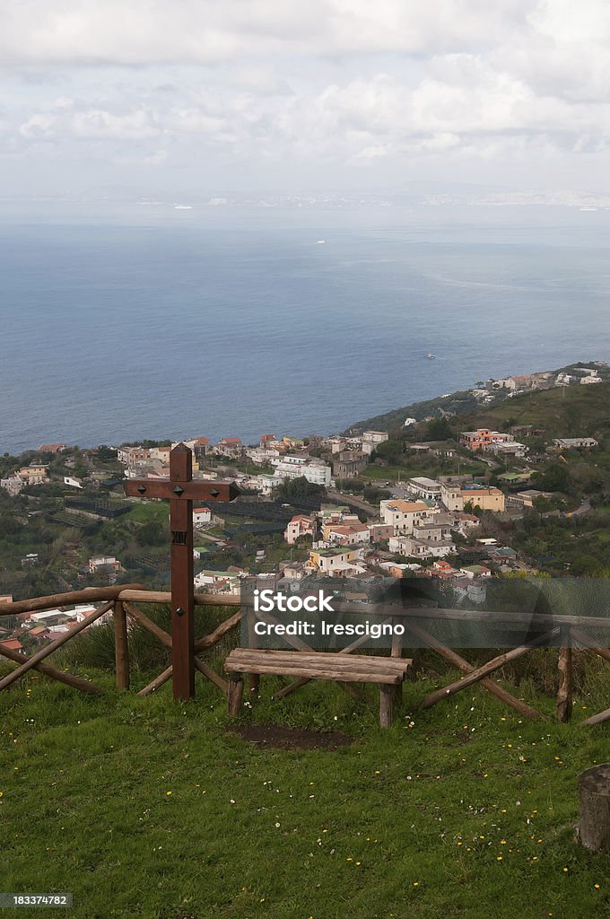 Massa Lubrense -Viewpoin San Costanzo-costa sorrentina - Foto stock royalty-free di Albero