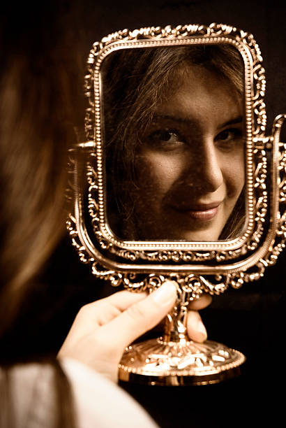 istock Young beauty on the mirror 183378598